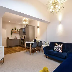 saxon-rose-apartment.yorkshirehotels.net/